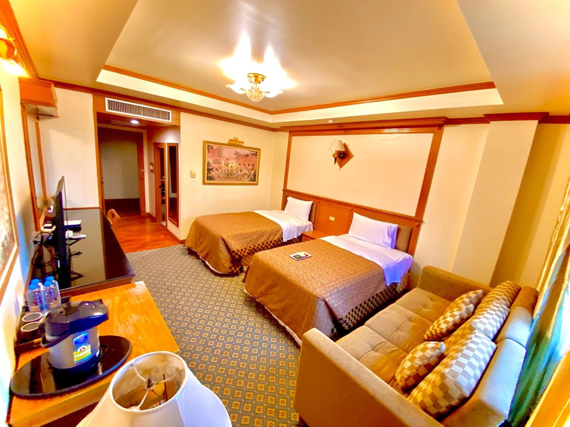 Taksilahotel Maha Sarakham Zewnętrze zdjęcie