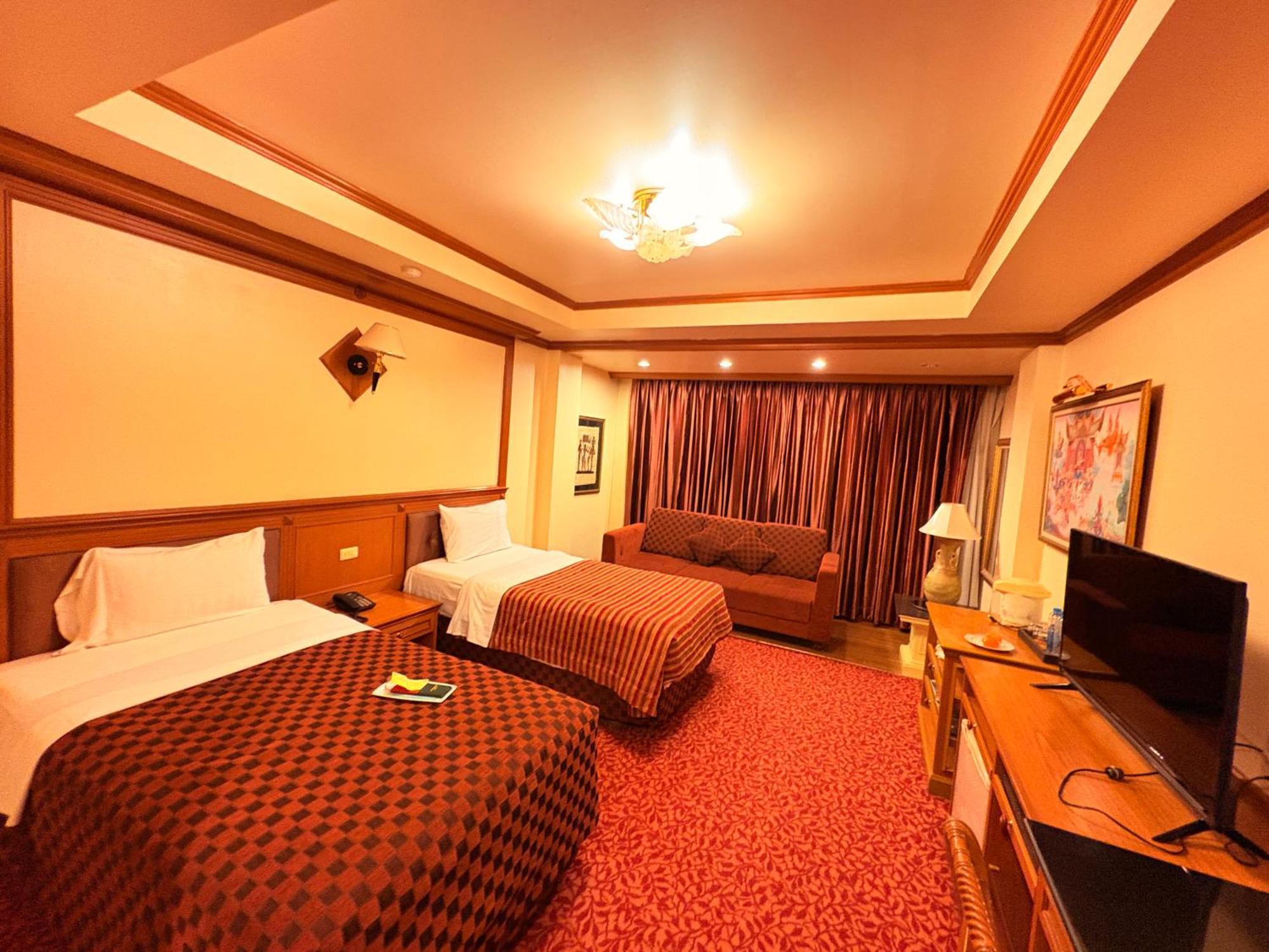 Taksilahotel Maha Sarakham Zewnętrze zdjęcie