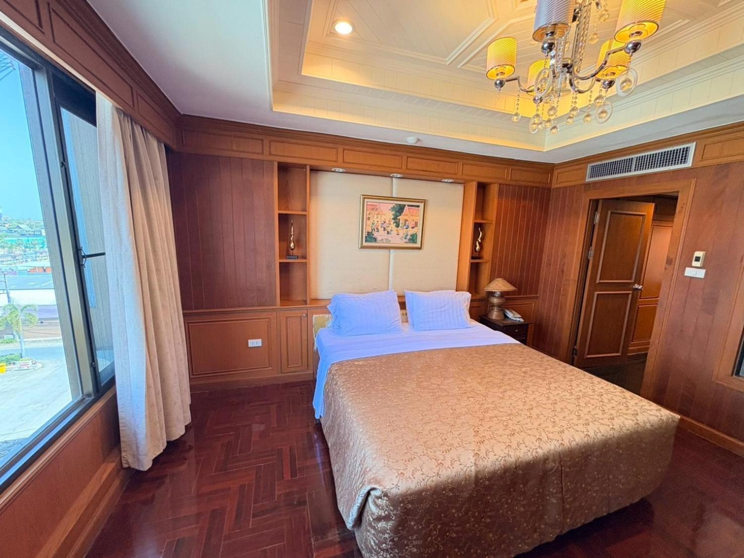 Taksilahotel Maha Sarakham Zewnętrze zdjęcie