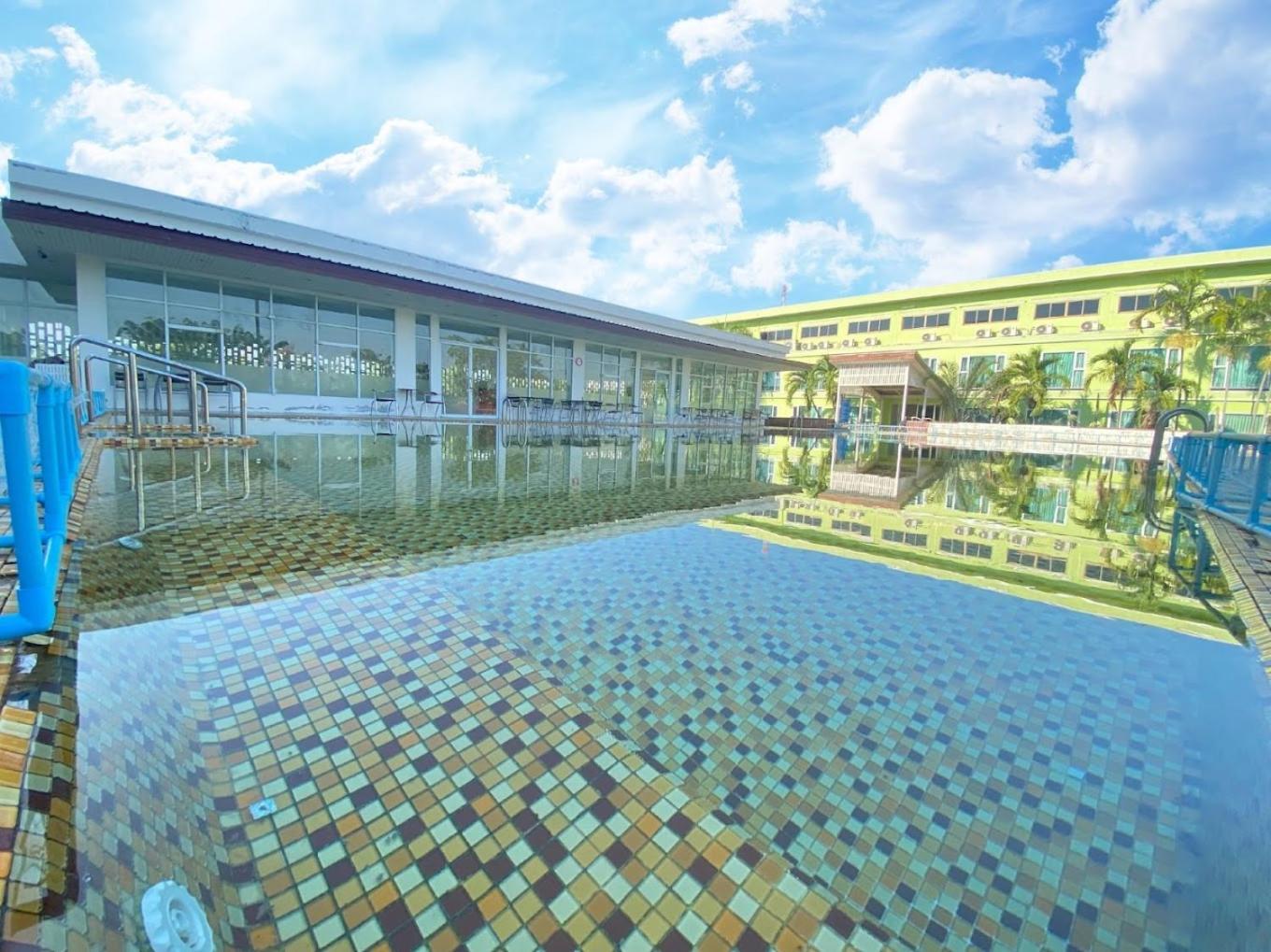 Taksilahotel Maha Sarakham Zewnętrze zdjęcie