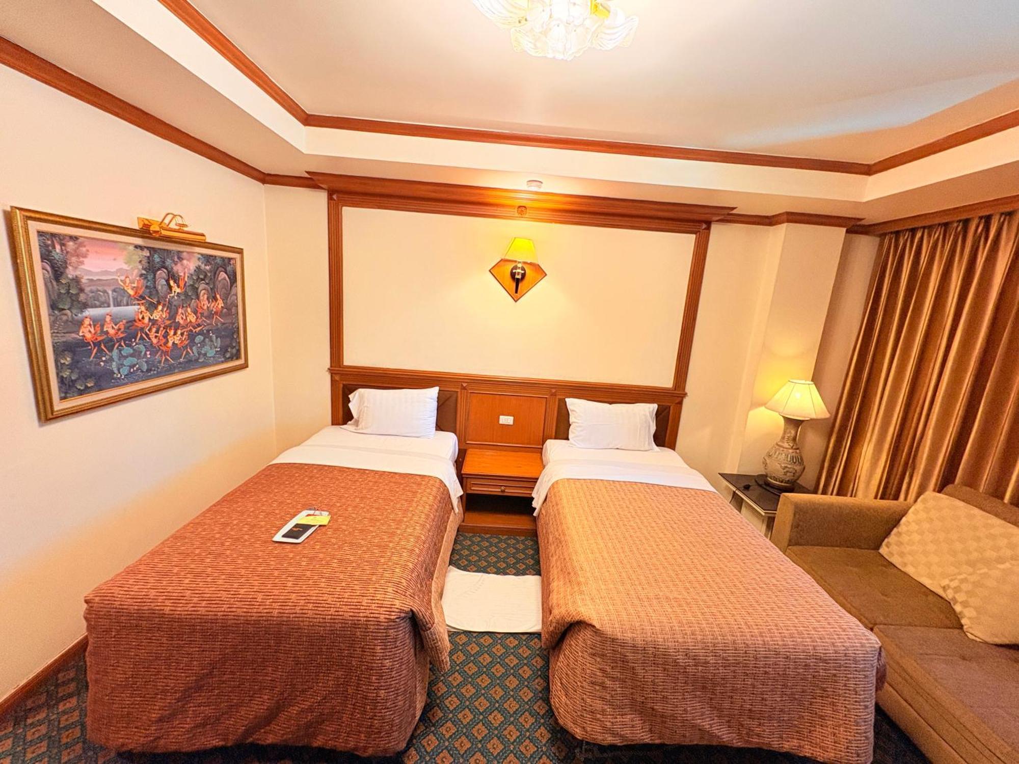 Taksilahotel Maha Sarakham Zewnętrze zdjęcie